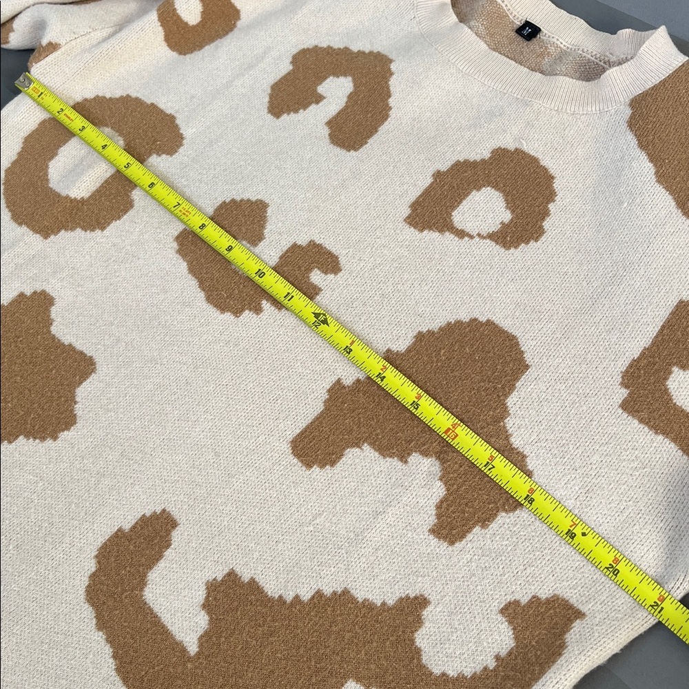 Oversized Sweater Animal Print Beige and Brown Leopard Patterned - Picture 6 of 9